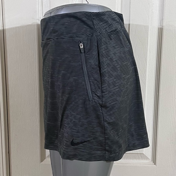 Nike Golf Dri-FIT Skirt - Picture 2 of 15
